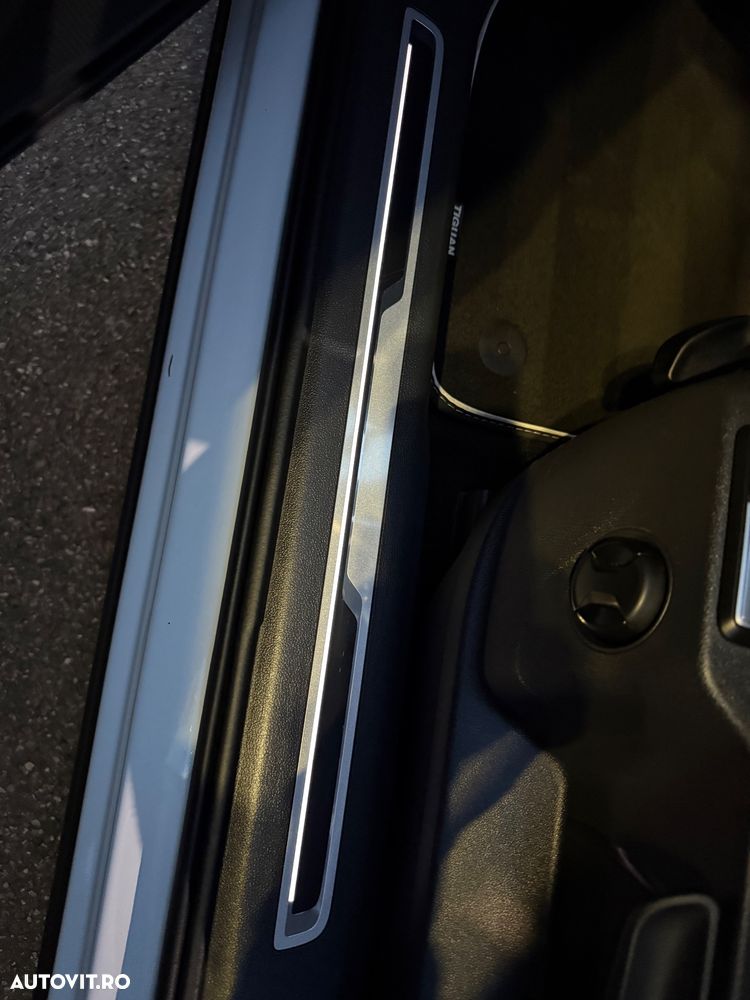 Volkswagen Tiguan - 22