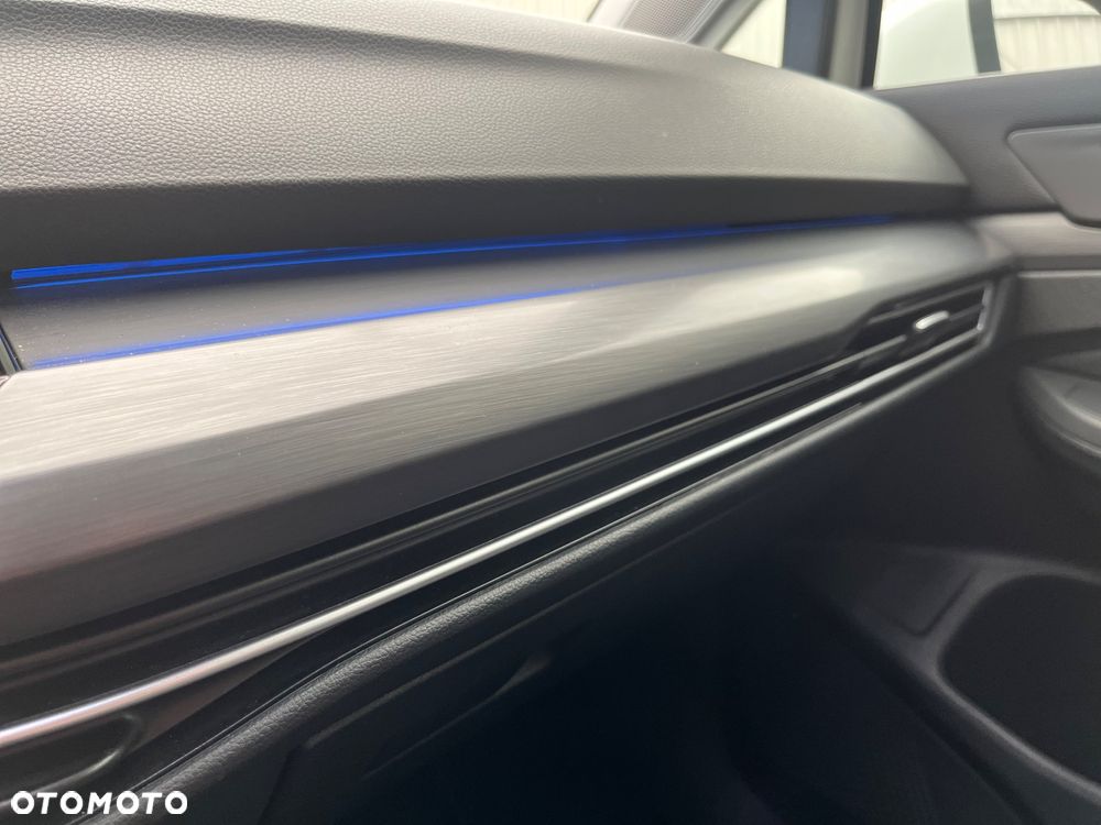 Volkswagen Golf 1.5 TSI EVO Style - 35