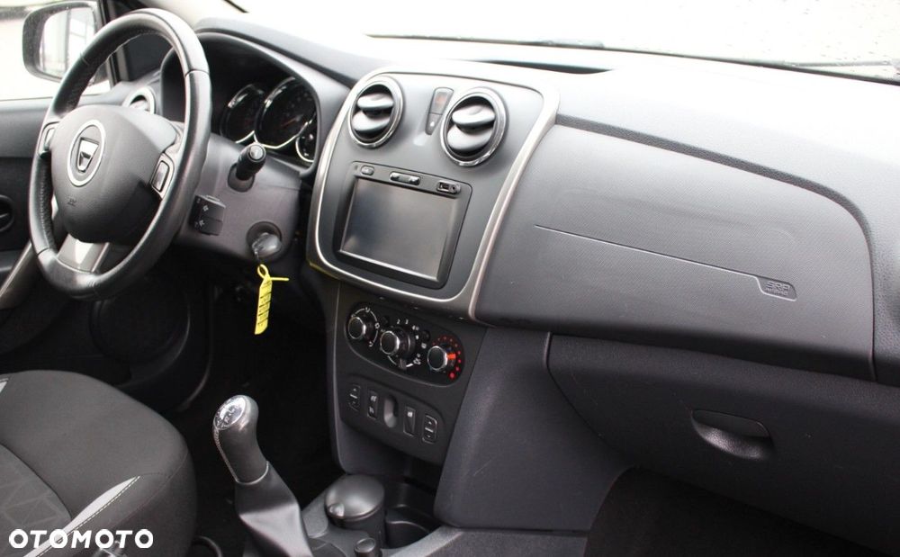 Dacia Sandero Stepway - 15
