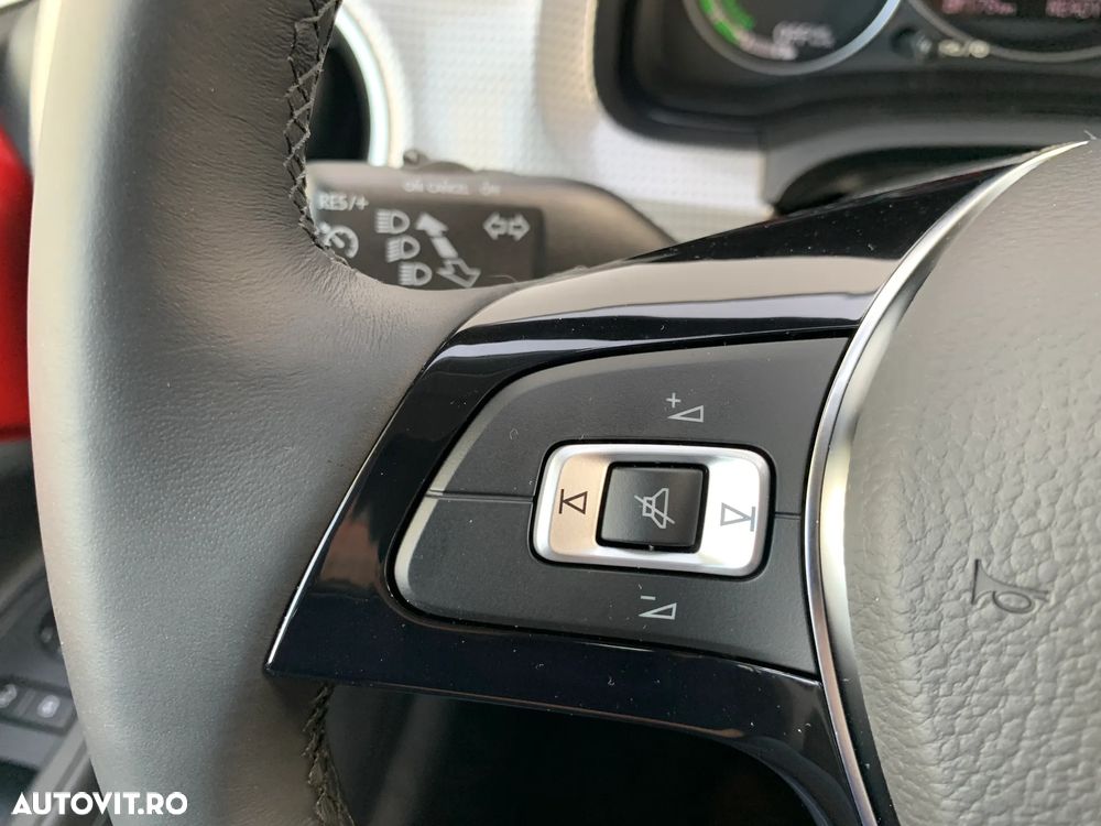 Volkswagen up! 32.3 kWh - 17