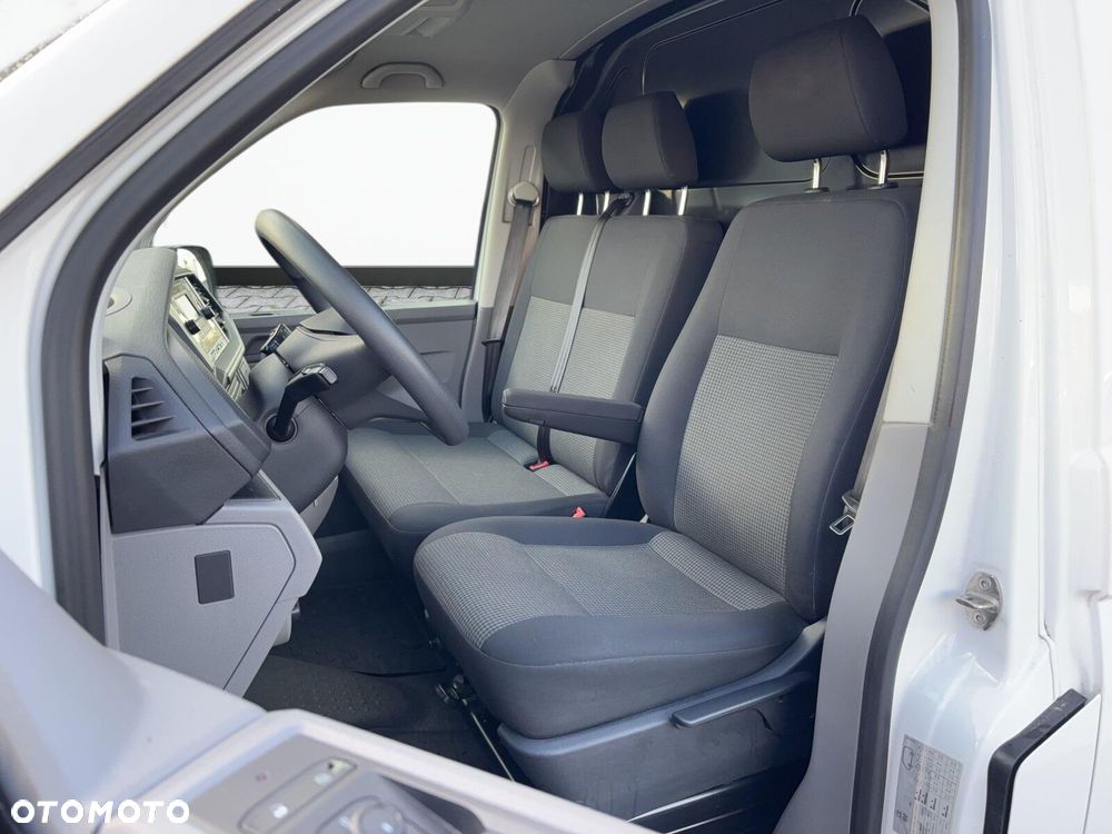 Volkswagen Transporter - 10