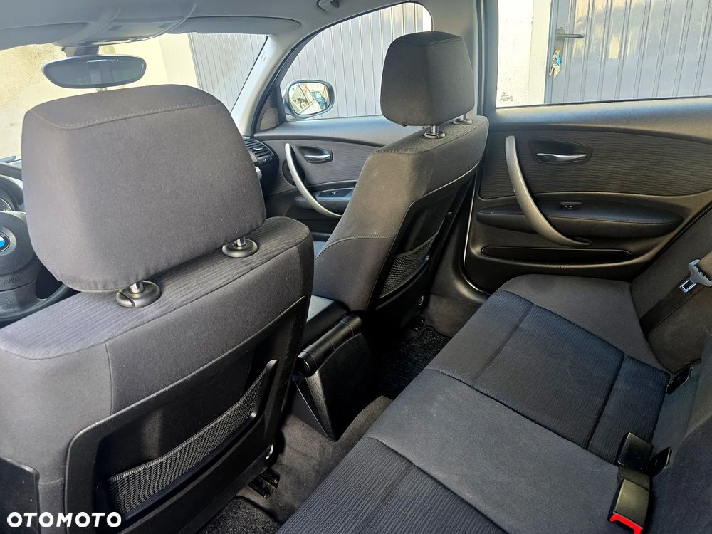 BMW Seria 1 116i - 18