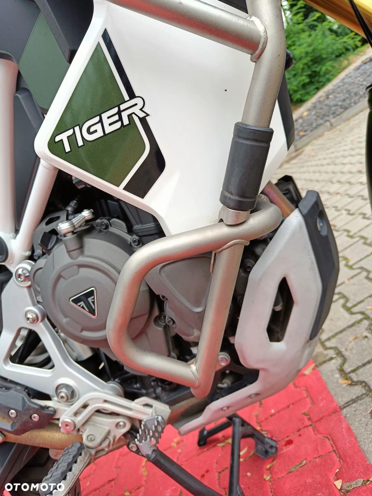 Triumph Tiger - 21