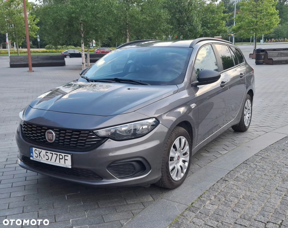 Fiat Tipo 1.4 T-Jet 16v Easy - 1