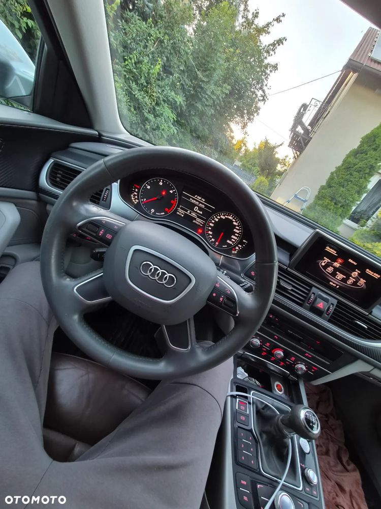 Audi A6 Avant - 14