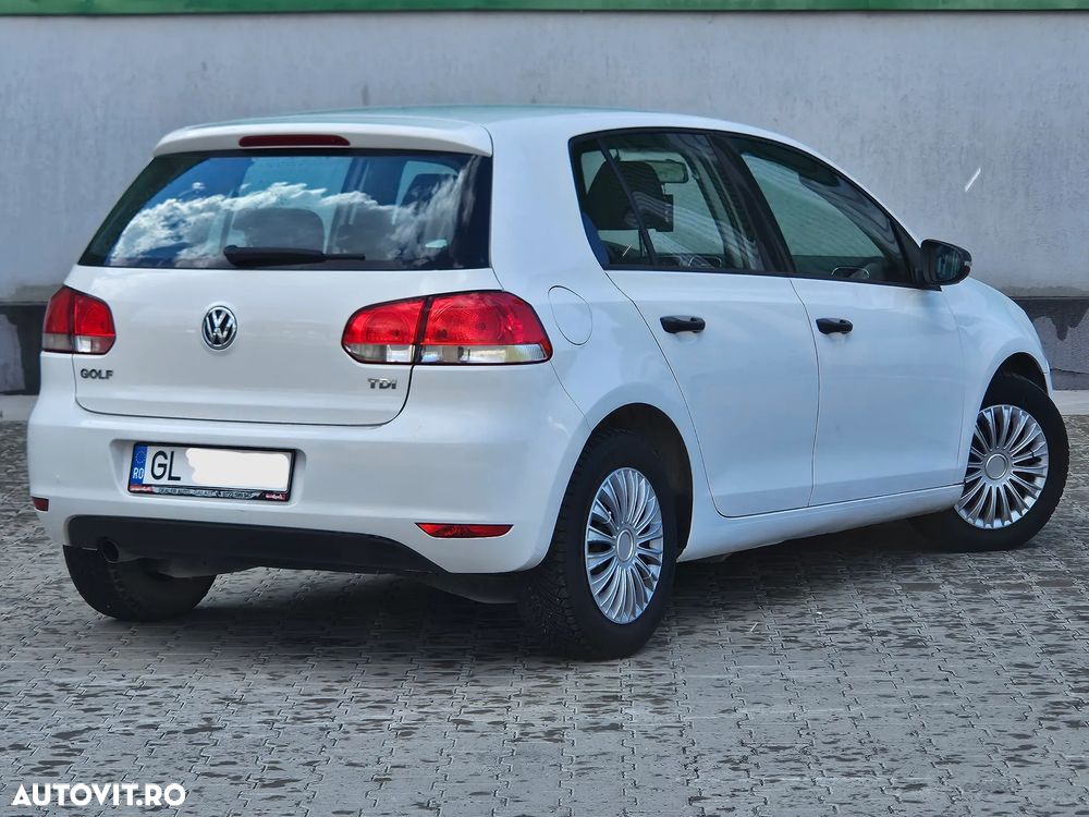 Volkswagen Golf 1.6 TDI BlueMotion Technology DPF Comfortline - 3