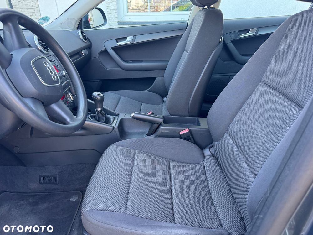 Audi A3 Sportback 1.4 TFSI Attraction - 8