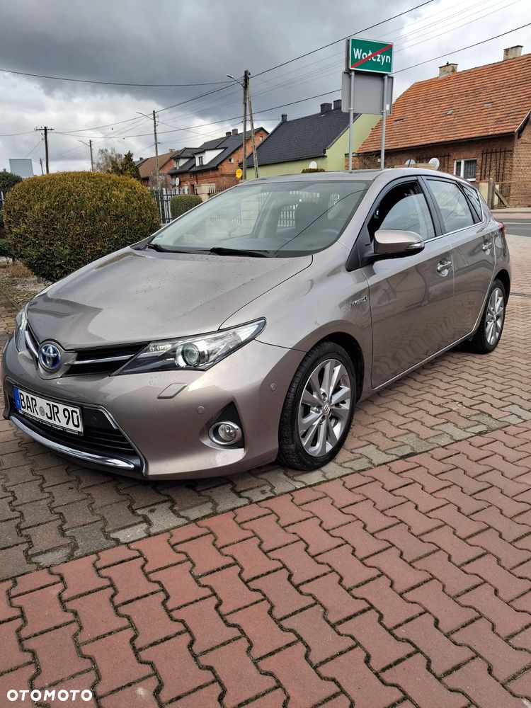 Toyota Auris - 2