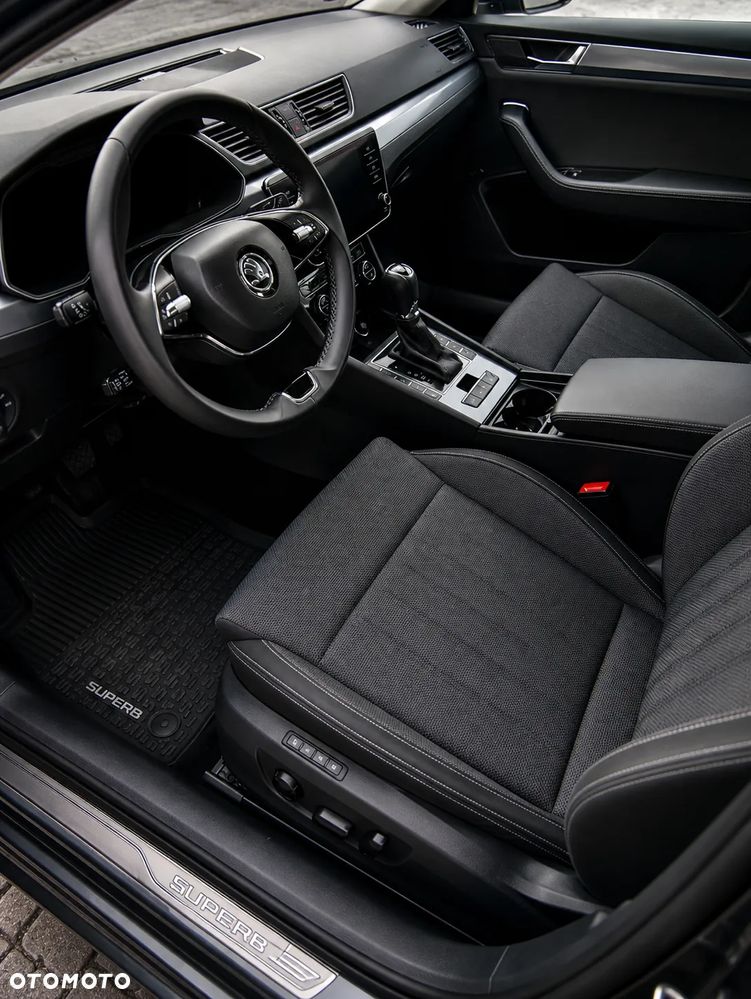 Skoda Superb 2.0 TDI SCR Style DSG - 12