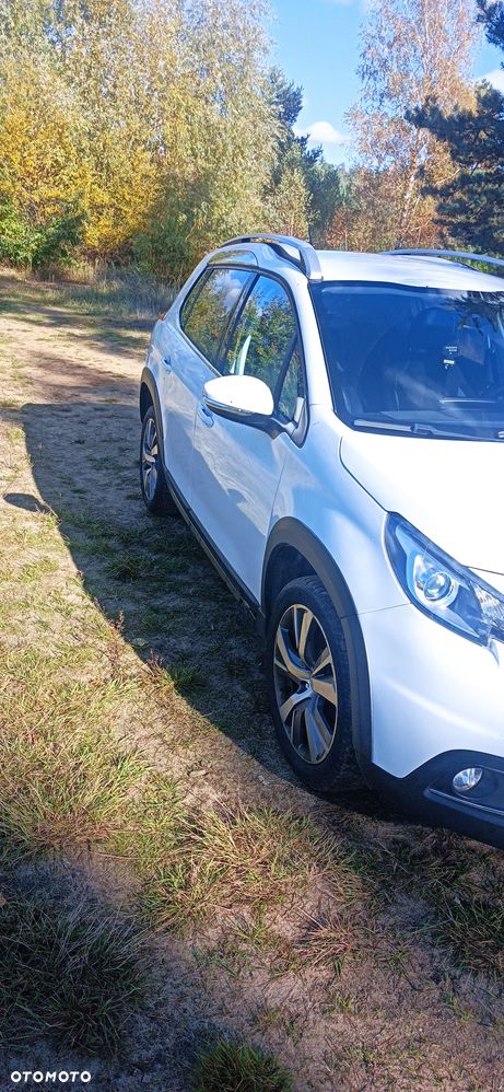 Peugeot 2008 1.5 BlueHDi Allure - 5