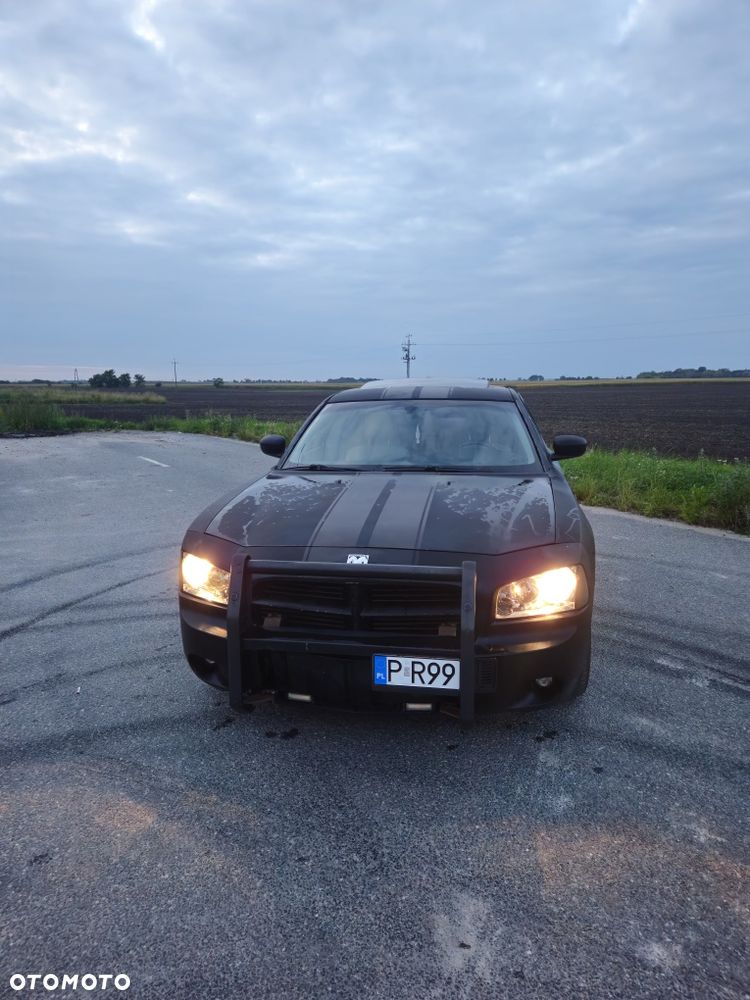 Dodge Charger - 8