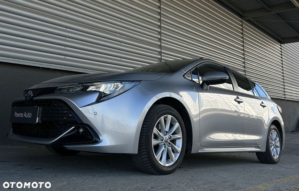 Toyota Corolla 1.8 Hybrid Comfort - 31