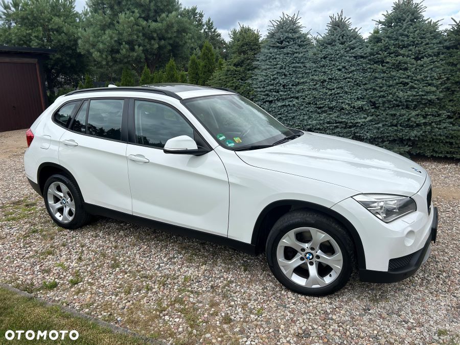 BMW X1 xDrive20d Sport Line - 11