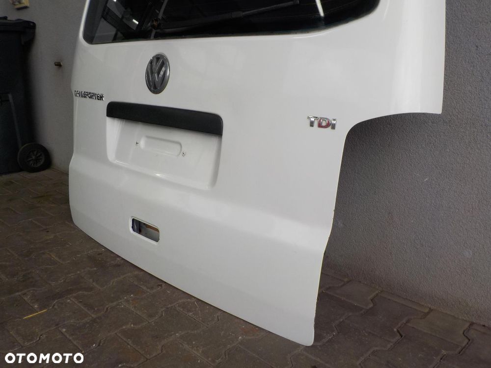 VW T5 KLAPA TYŁ TYLNA Z SZYBĄ - 6