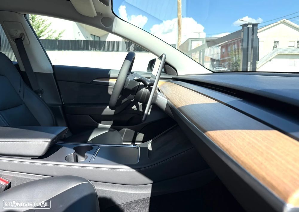 Tesla Model 3 Tração Traseira - 37