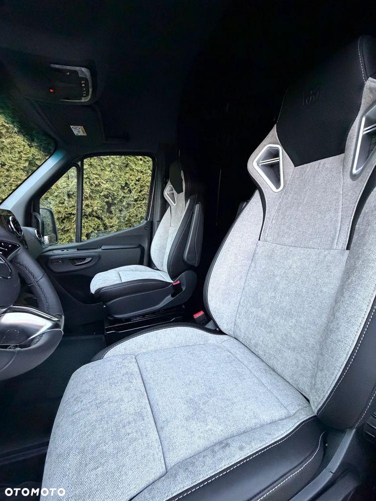 Mercedes-Benz Sprinter - 19