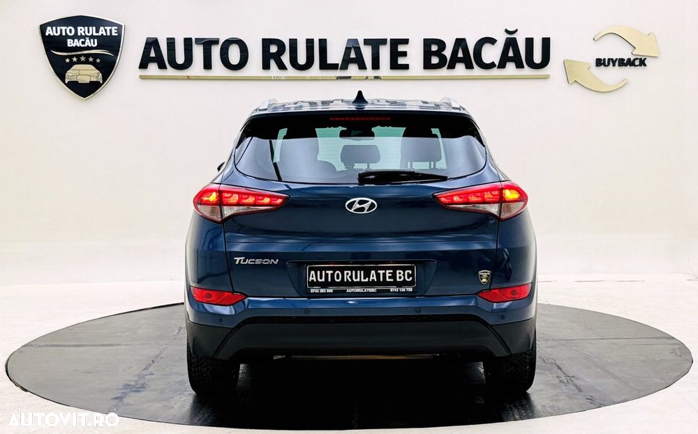 Hyundai Tucson - 11