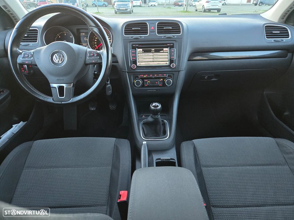 VW Golf Variant 1.6 TDi Confortline - 11