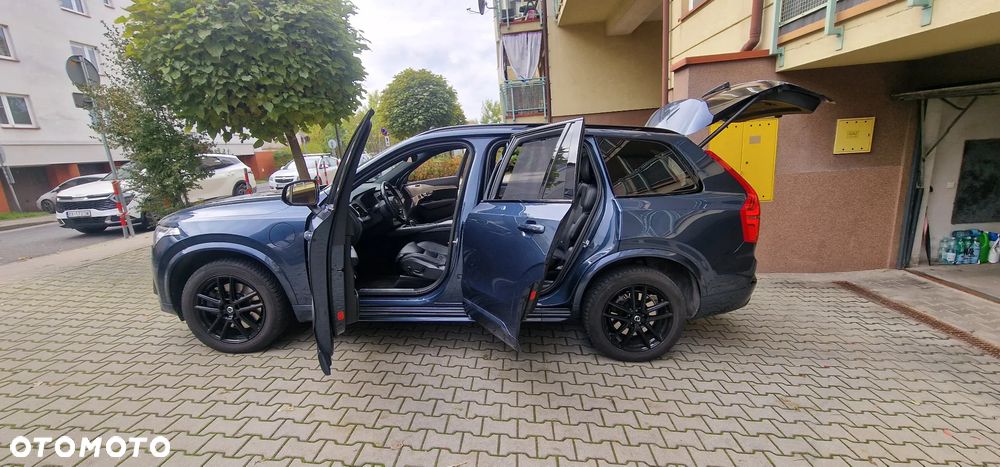 Volvo XC 90 T8 AWD Plug-In Hybrid R-Design 7os - 8