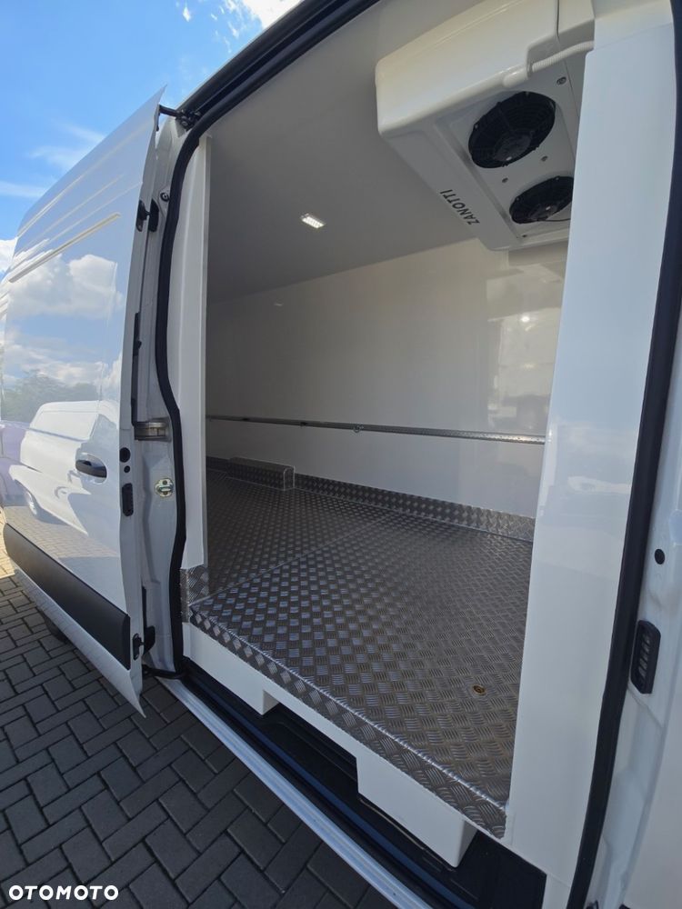 Mercedes-Benz Sprinter 317 CDI - 16