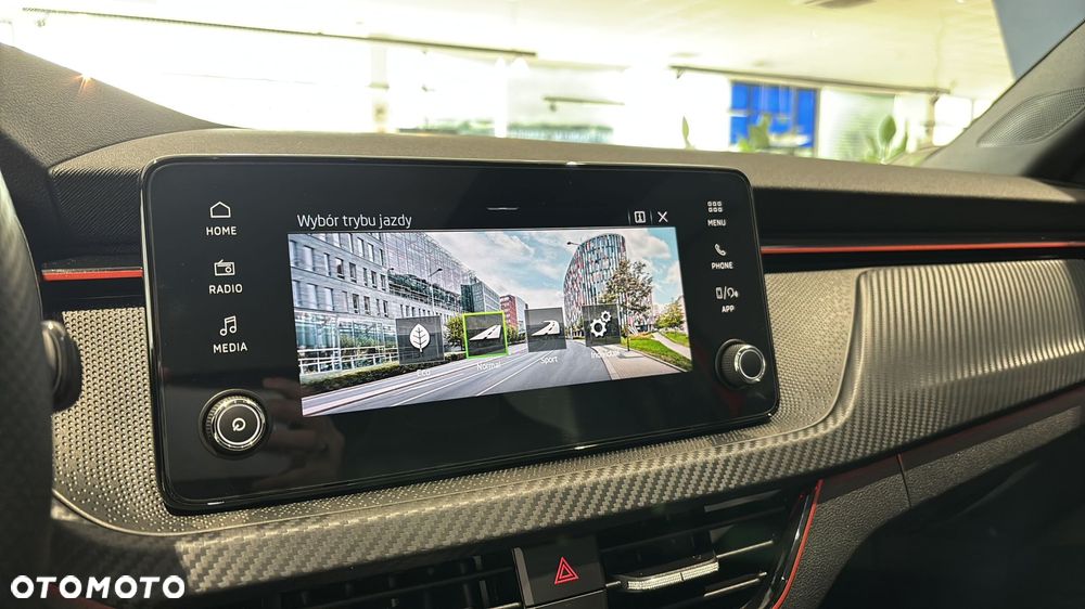 Skoda Scala 1.5 TSI Monte Carlo DSG - 23