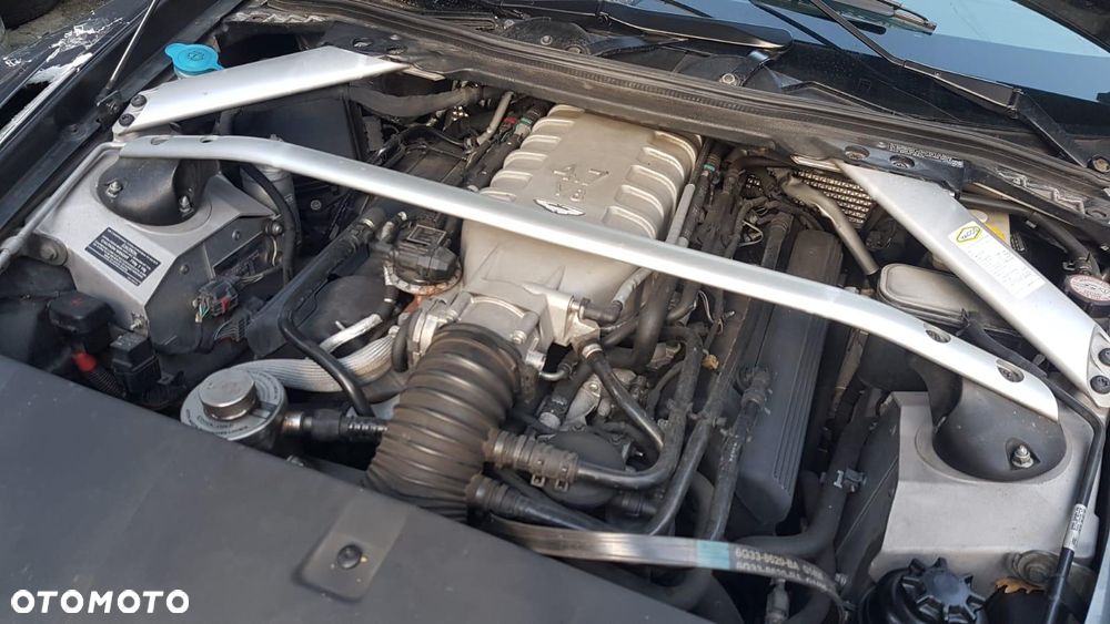 Aston Martin V8 Vantage 4,7 SportShift - 6