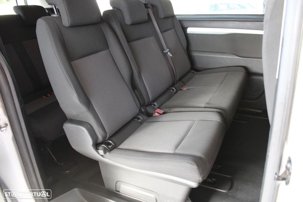 Toyota Proace Verso 1.5 D-4D L2 1.2T Comfort 9L - 21