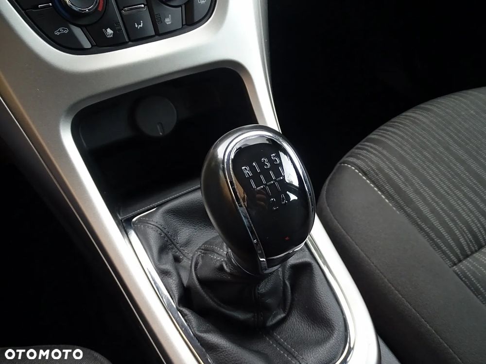Opel Astra 1.6 Design Edition - 30