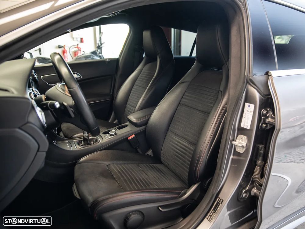 Mercedes-Benz CLA 200 d Shooting Brake AMG Line - 8