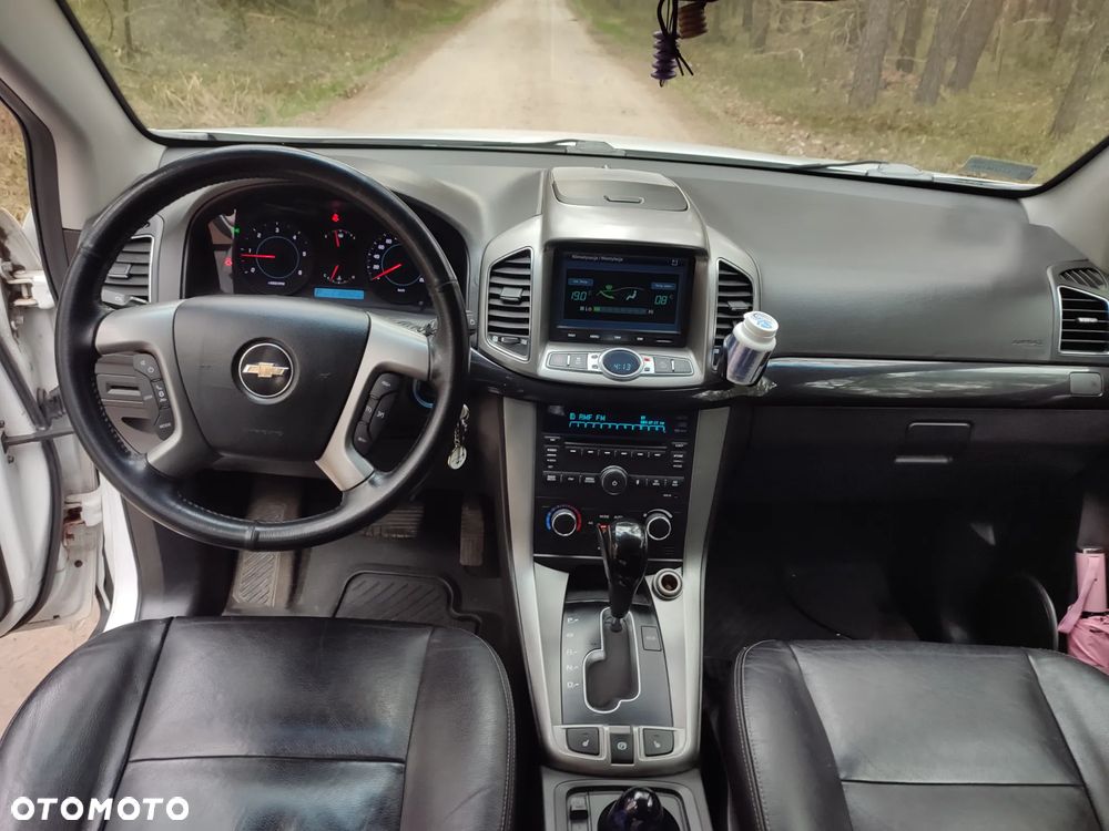 Chevrolet Captiva - 13