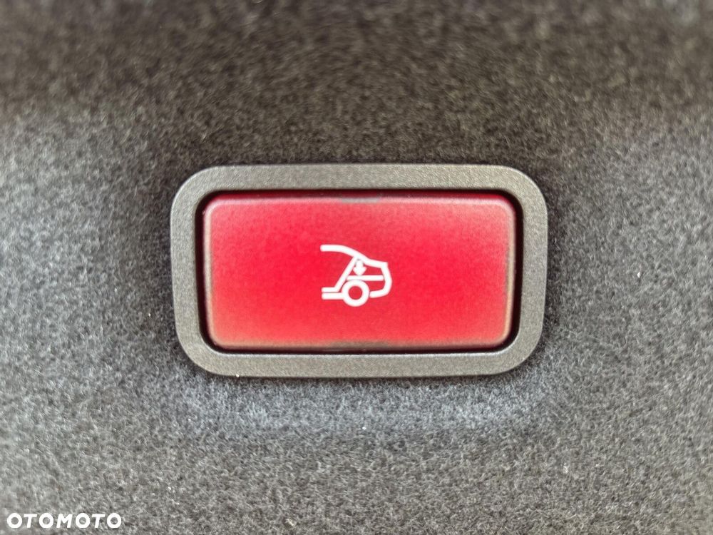 Mercedes-Benz SL - 25