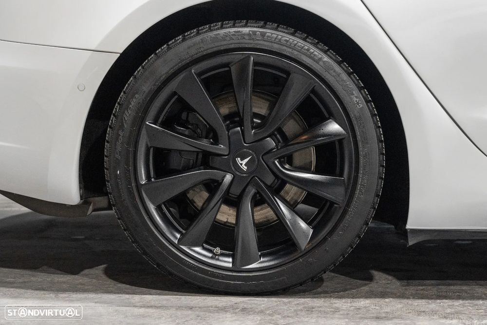 Tesla Model 3 Long Range AWD Dual Motor - 44