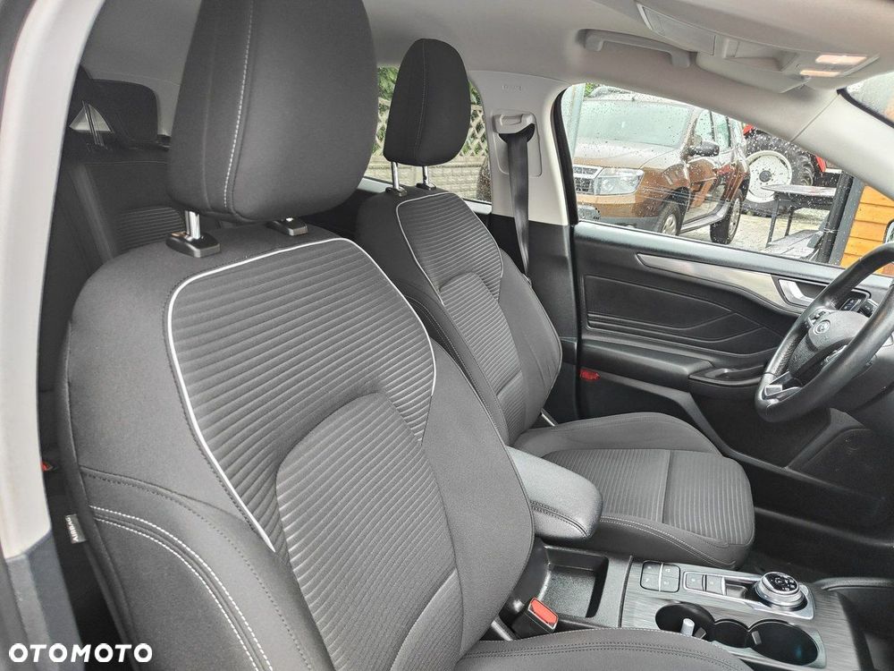 Ford Focus 1.5 EcoBlue Start-Stopp-System TITANIUM STYLE - 21