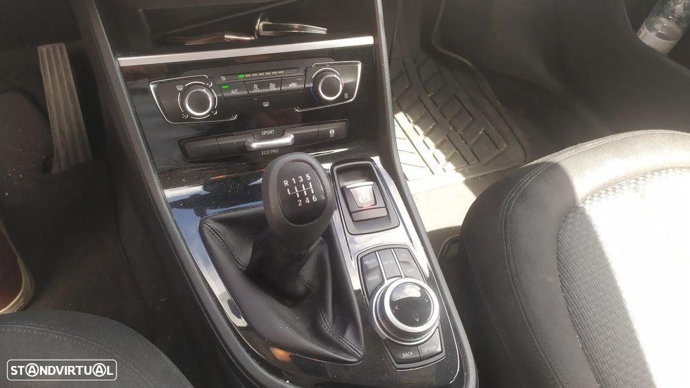BMW 216 Gran Tourer d Luxury Line - 9