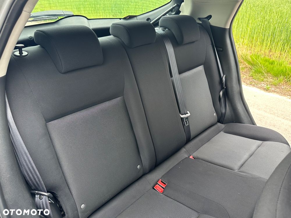 Nissan Juke 1.6 Visia - 24