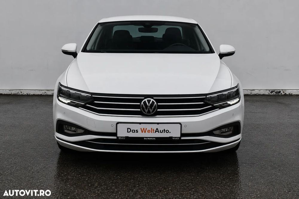 Volkswagen Passat 2.0 TDI DSG Comfortline - 10
