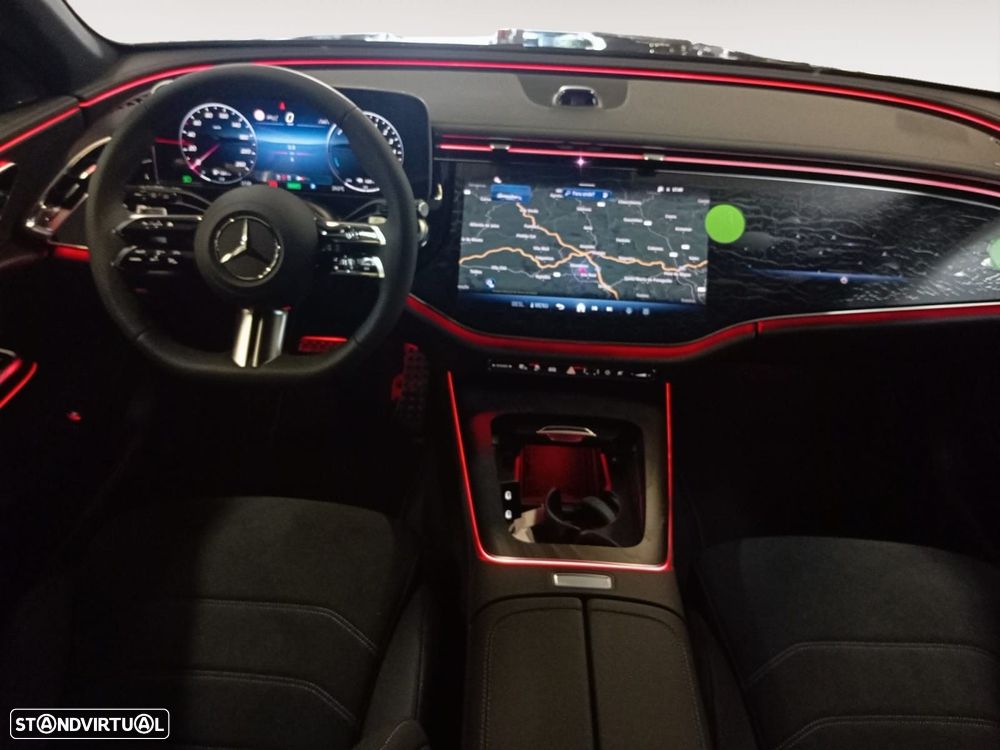 Mercedes-Benz E 300 - 10