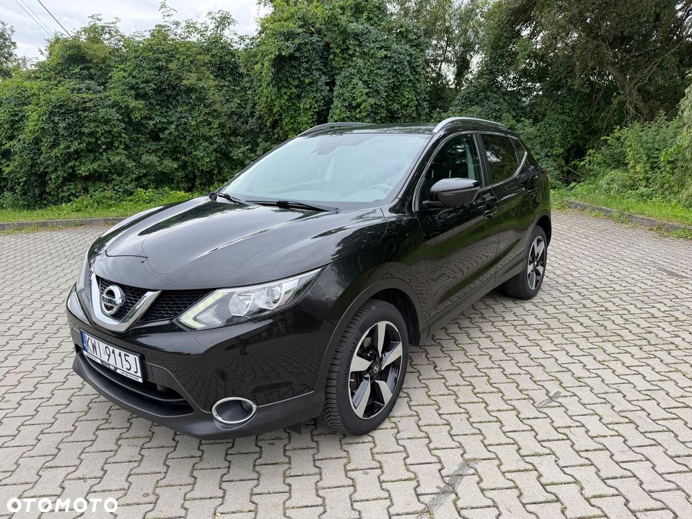 Nissan Qashqai 1.6 DIG-T N-Connecta - 1