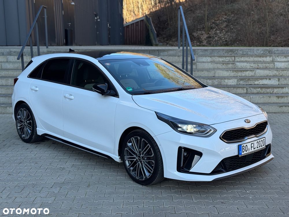 Kia Ceed 1.4 T-GDI DCT OPF GT Line - 3