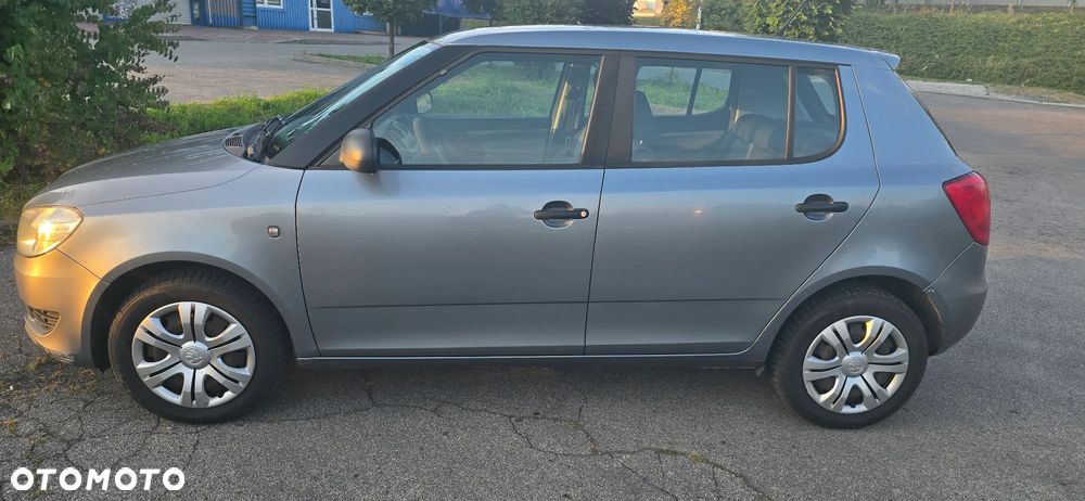 Skoda Fabia 1.2 TSI Active - 5