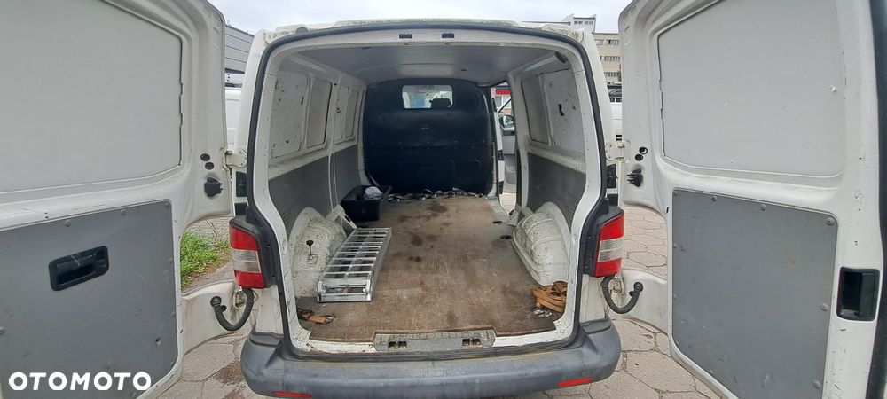 Volkswagen Transporter - 15