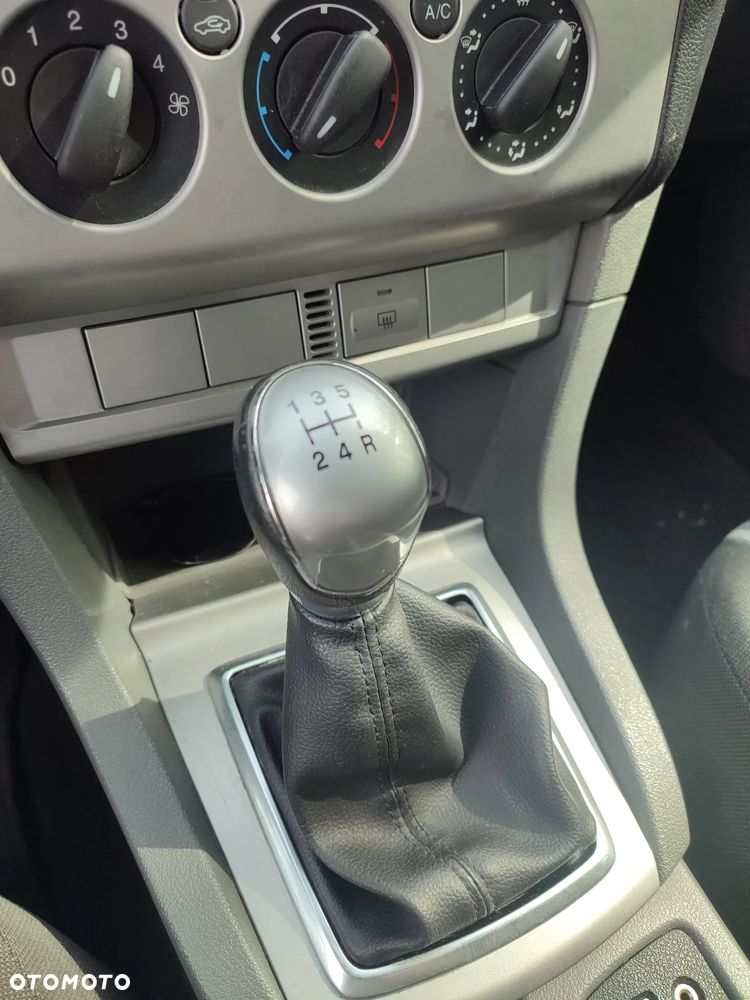 Ford Focus - 13
