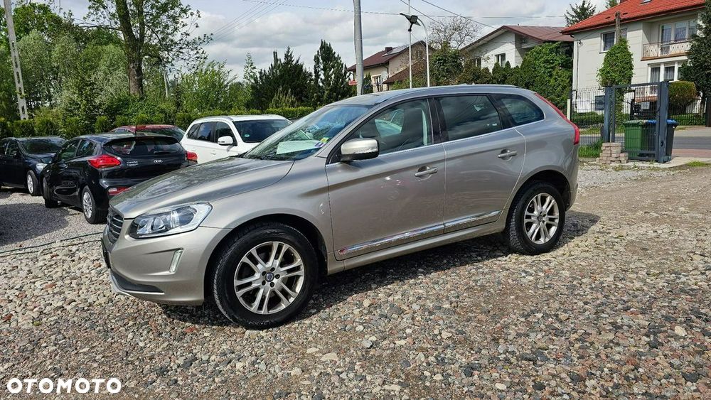 Volvo XC 60 D3 Geartronic Momentum - 19