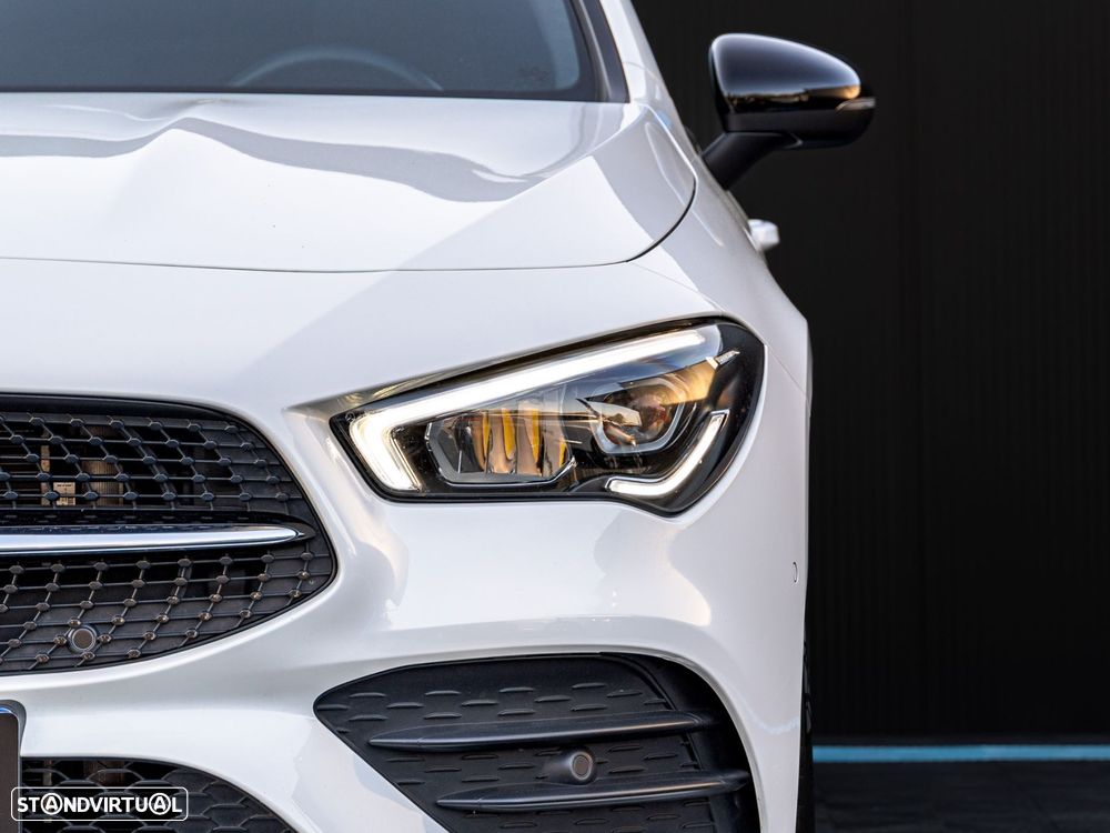 Mercedes-Benz CLA 250 - 4