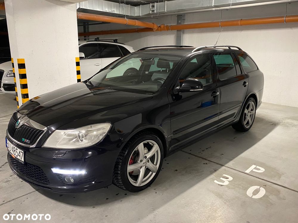 Skoda Octavia 2.0 TDI CR DPF RS - 2