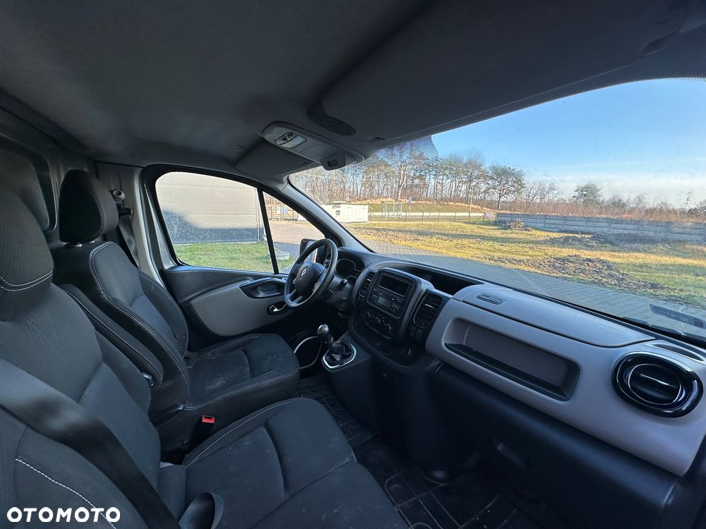 Renault Trafik - 10