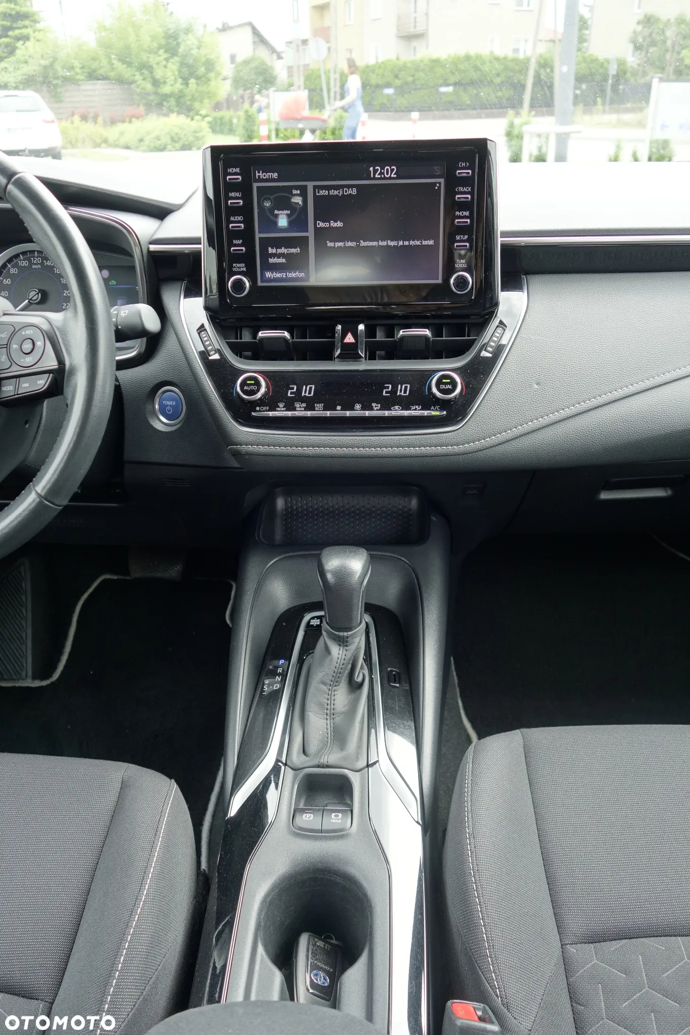 Toyota Corolla 2.0 Hybrid Comfort - 14