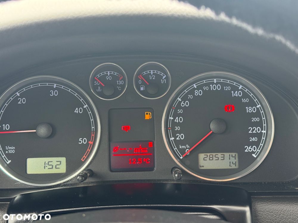 Volkswagen Passat 1.9 TDI - 22