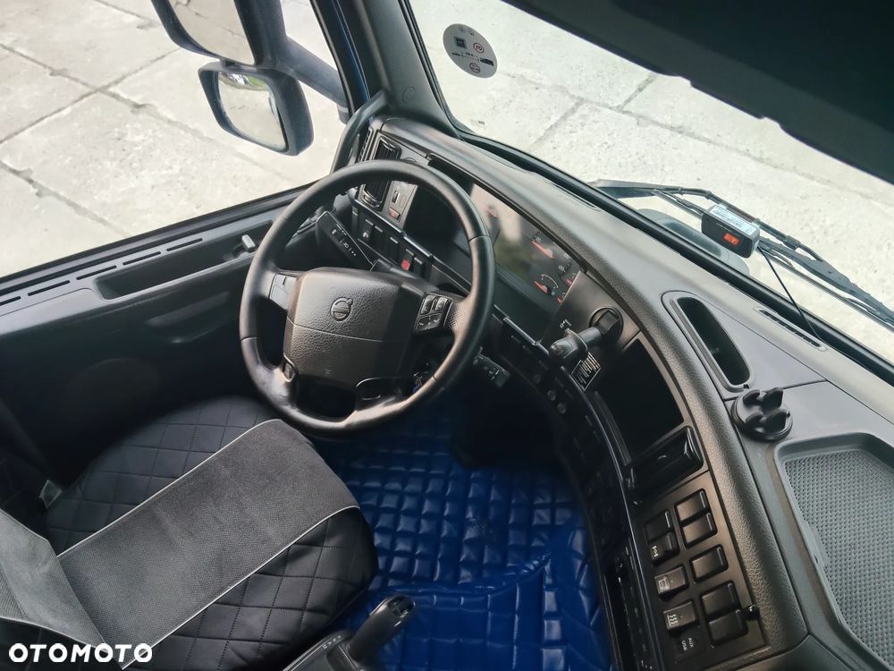 Volvo Inny - 9
