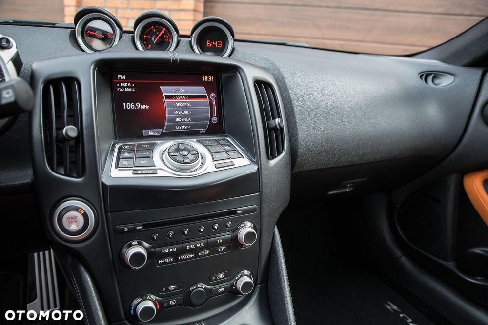 Nissan 370 Z 3.7 V6 Premium - 19